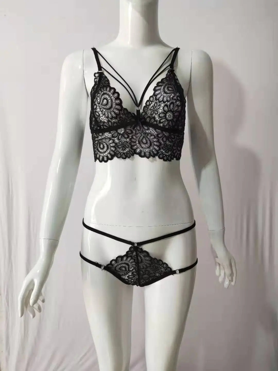 AlluraOne™   Lace Lingerie Set with Bandage and Eyelash Design