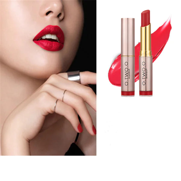 AlluraOne™   PK Matte Lipstick
